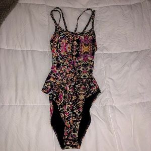 Jolyn Fixed Back One Piece Size 28